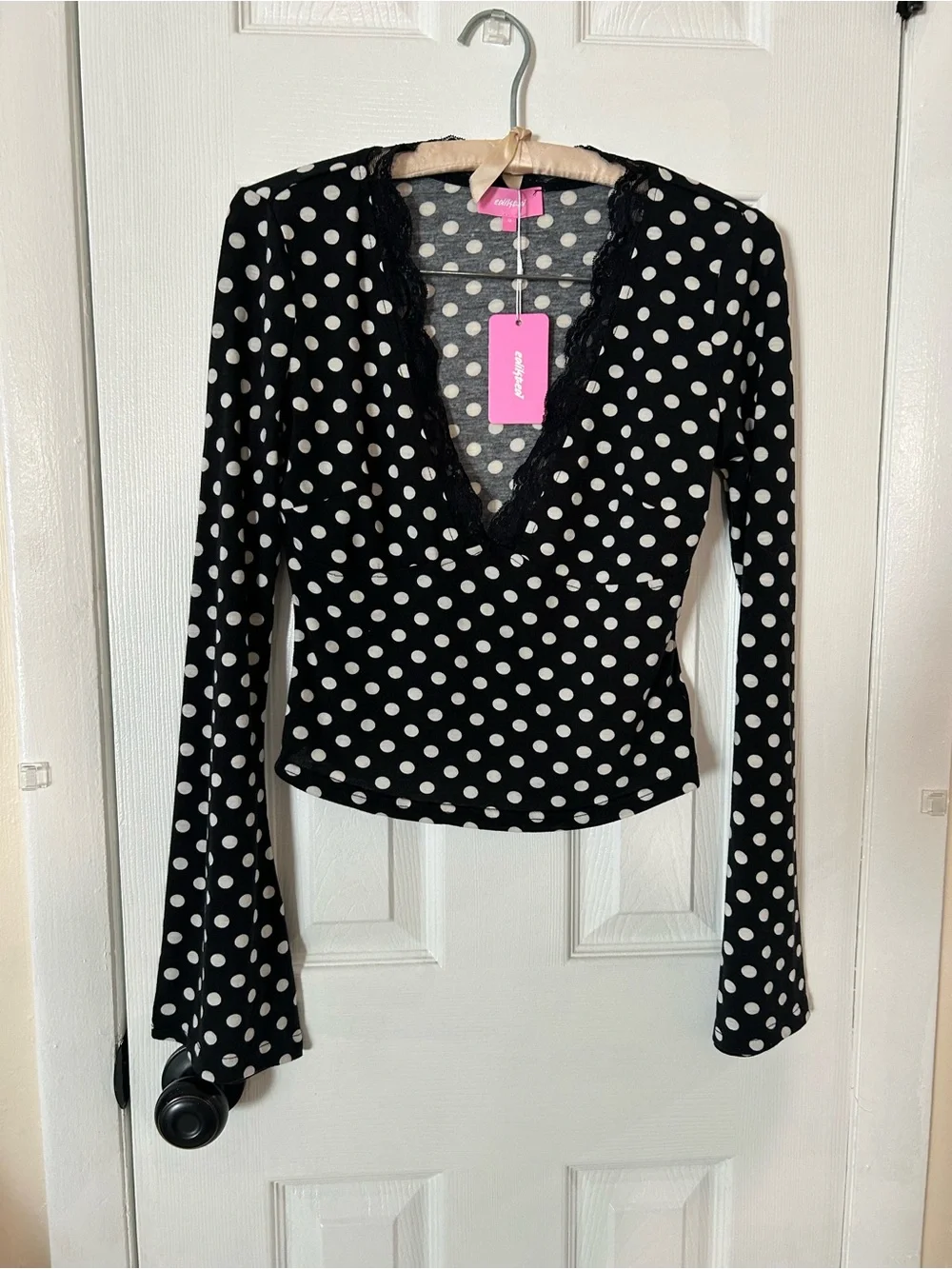 Edikted Black and White Polka Dot Lace-Trim Size M V-Neck Long Sleeve Top - Picture 2 of 15
